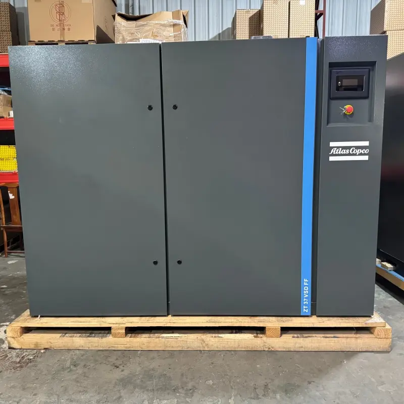 Atlas Copco ZT 37 VSD FF Õlivaba kruvikompressor 37KW 50HP kuivati ​​klass 0 originaal